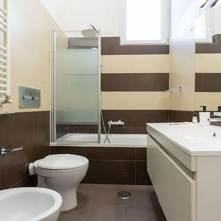 Apartment A 10 Min Da San Giovanni Casa Indipendente Rome